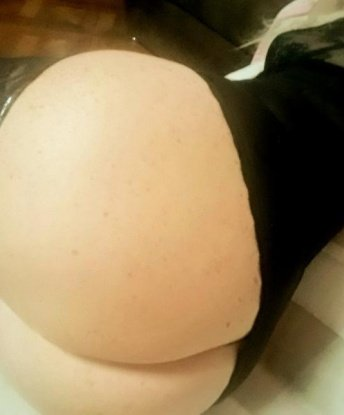 👠 Живу в Москве, в самом сердце столицы, где наши встречи заполнят твою жизнь новыми эмоциями и впечатлениями. 🌆 С радостью предоставлю тебе свои эксклюзивные услуги, чтобы ты мог полностью расслабиться и испытать незабываемые моменты нашей интимной встречи. 😈 Наши сессии будут наполнены страстью, нежностью и беззаботностью, чтобы ты почувствовал себя особенным и желанным. ✨ Посмотри мои фото, они говорят сами за себя, и убедись в моей привлекательности. 💃 Оставь свои заботы и предвкушения, ведь я здесь ради тебя и готова воплотить все твои сокровенные мечты в реальность! 😉 Заходи ко мне в гости, и мы отправимся вместе в путешествие по самым сокровенным и чувственным уголкам нашего воображения. 🌹 Жду тебя, мой дорогой, чтобы сделать нашу встречу незабываемой и полной страсти. 💋 Диночка